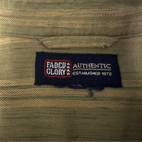 Big and Tall size M green button down by Faded Glory - Picture 7 of 7